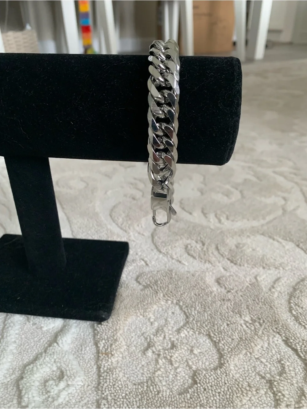 Men's Silver Curb Chain Bracelet - Sleek Stainless Style